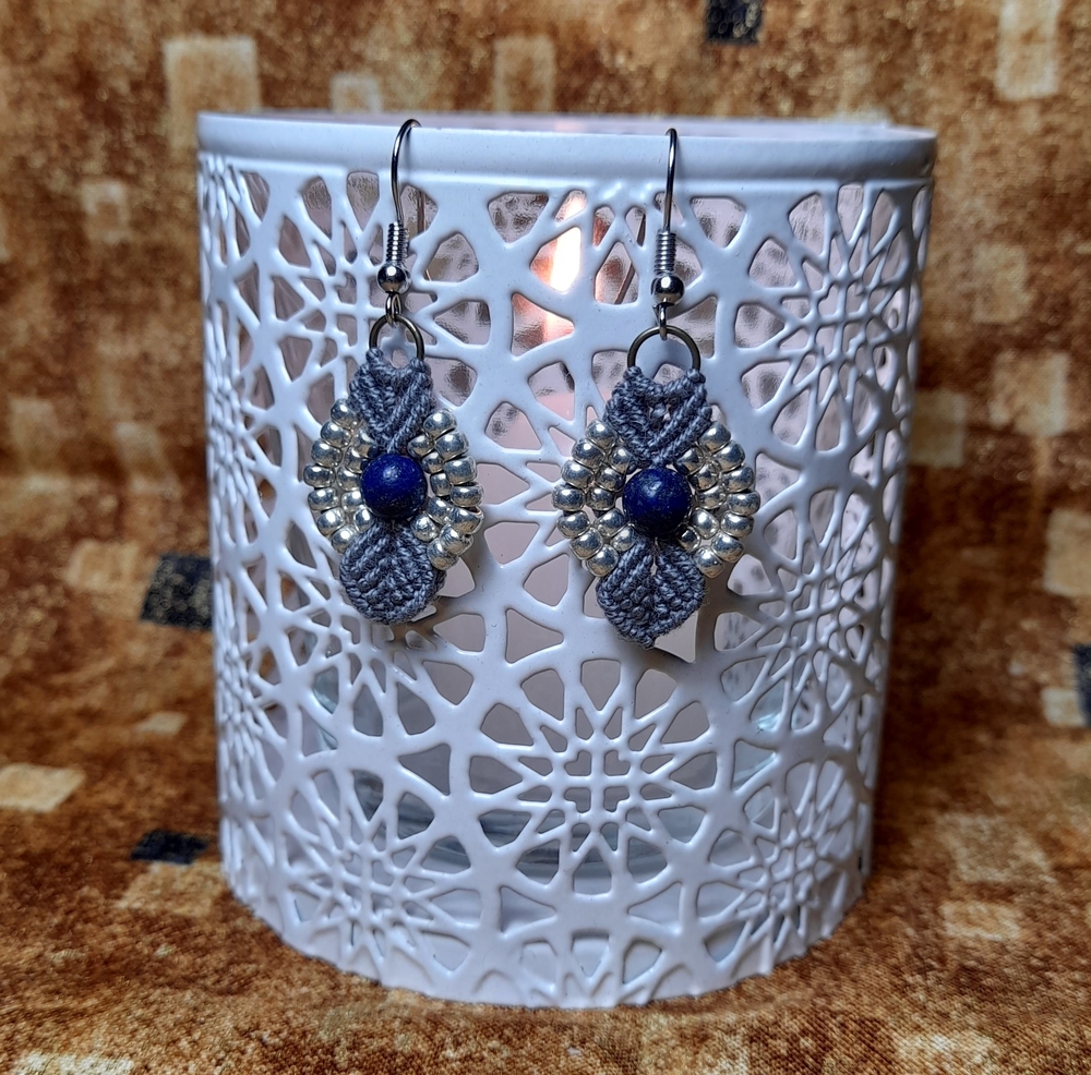 Gray macramé earrings with lapis lazuli and Miyuki beads